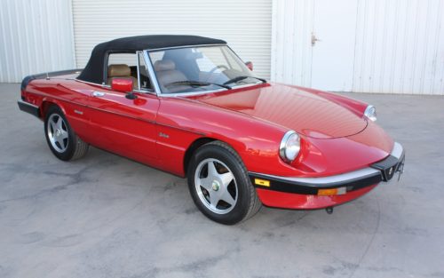 1988 Alfa Romeo Spider Graduate red