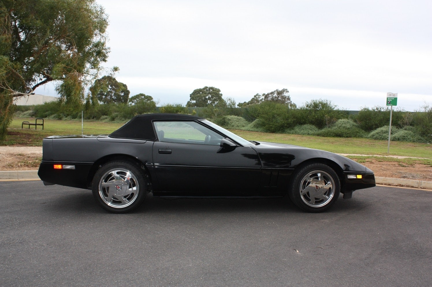 1988 Chevrolet Corvette Convertible - black
