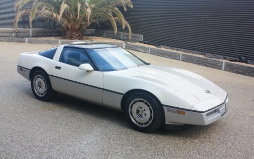 1989 Chevrolet Corvette white